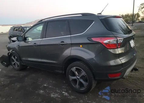 2017 Ford Escape Se from USA, damaged, VIN 1FMCU9G9XHUB01640